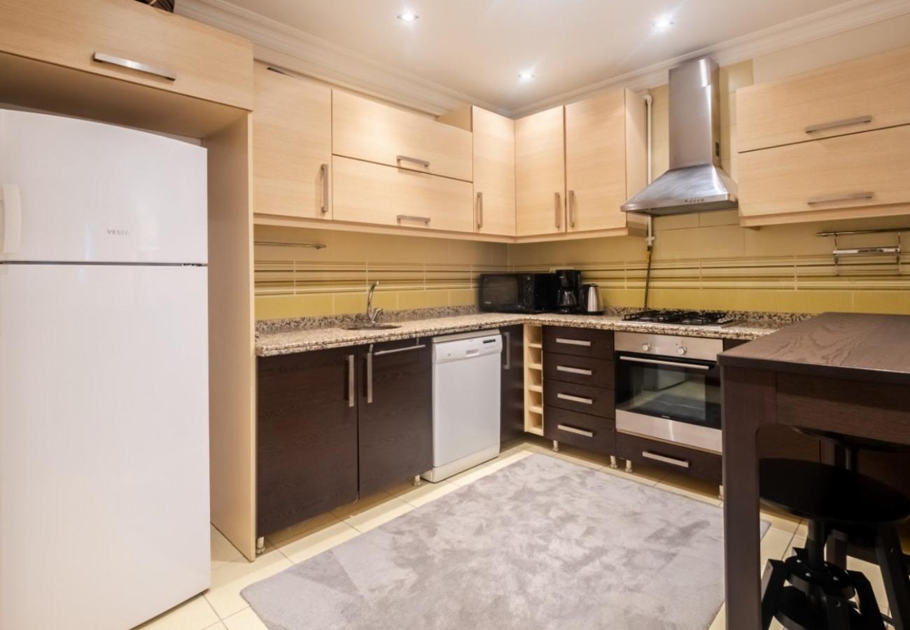 Exclusive Flat With Balcony In Nisantasi Istambul Exterior foto